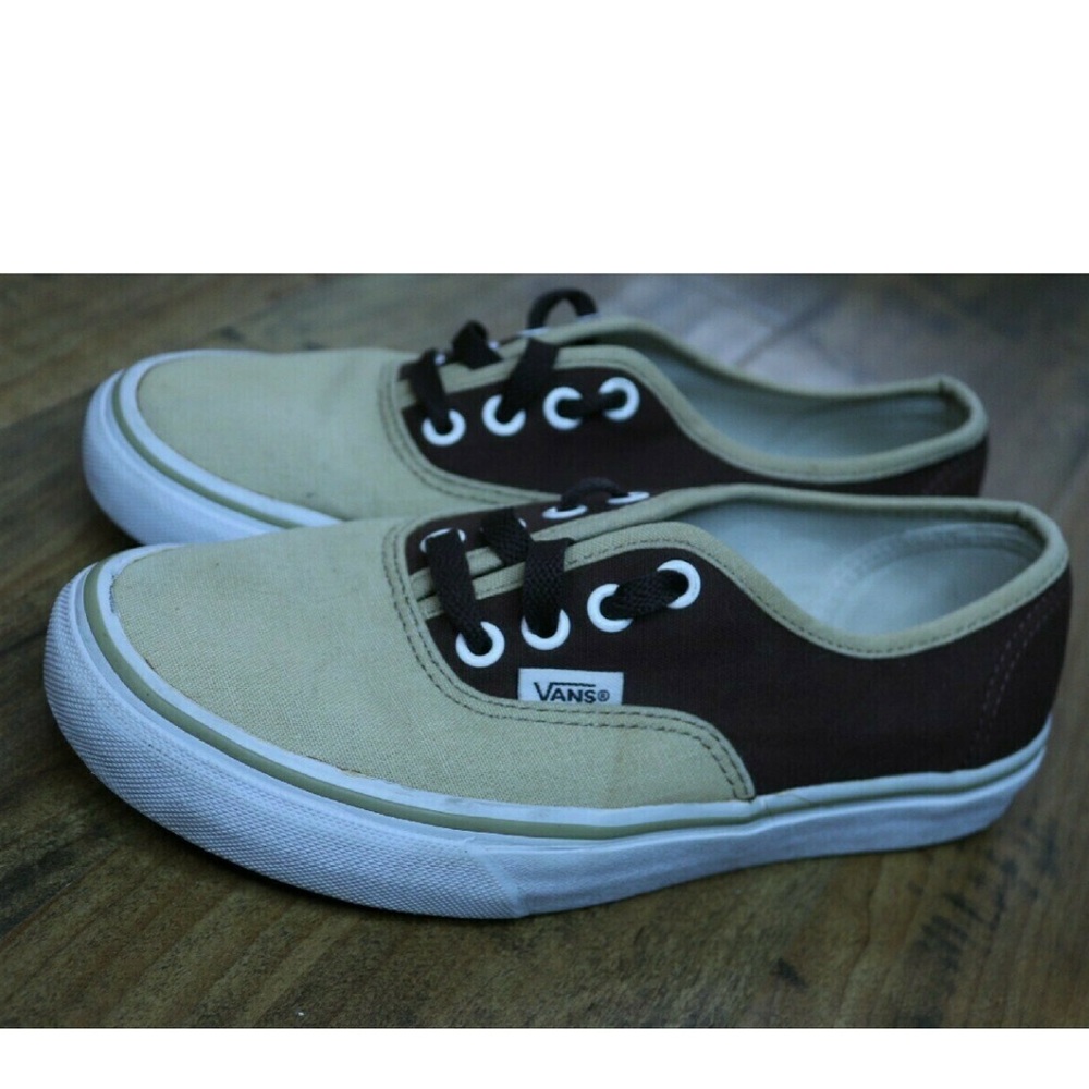 Custom Design Vans - Picture 7 of 14